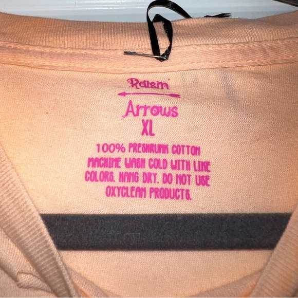 Raisin Arrow Destroyed Oversized Graphic Tee *Brand New* - Picture 3 of 4